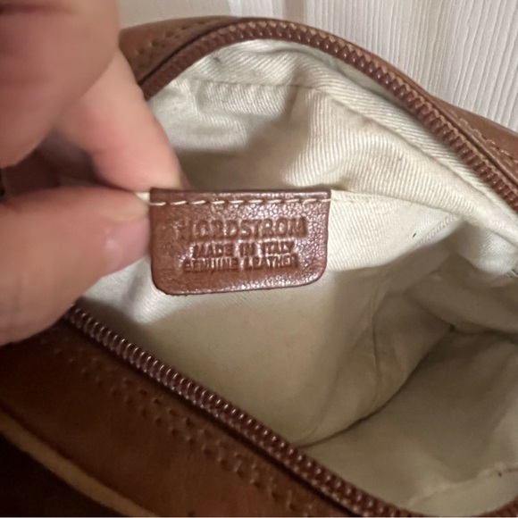 Nordstrom Brown Leather Flower Rosette Crossbody Bag - Picture 4 of 6